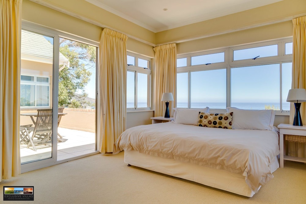 37Hove in Cape Town, South Africa