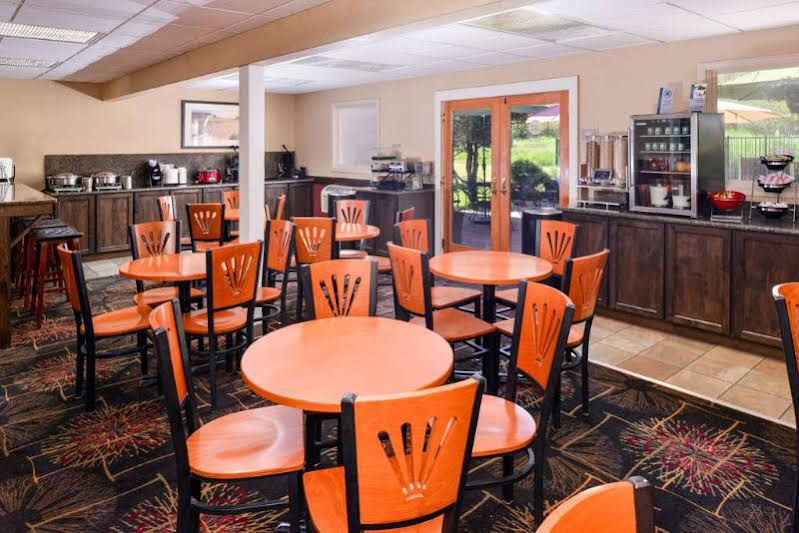 Best Western Durango Inn and Suites - photo 10