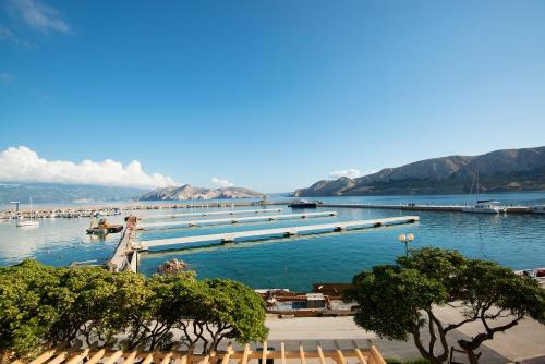 Diana More — 4-Star Luxury Hotel in Baska, Croatia
