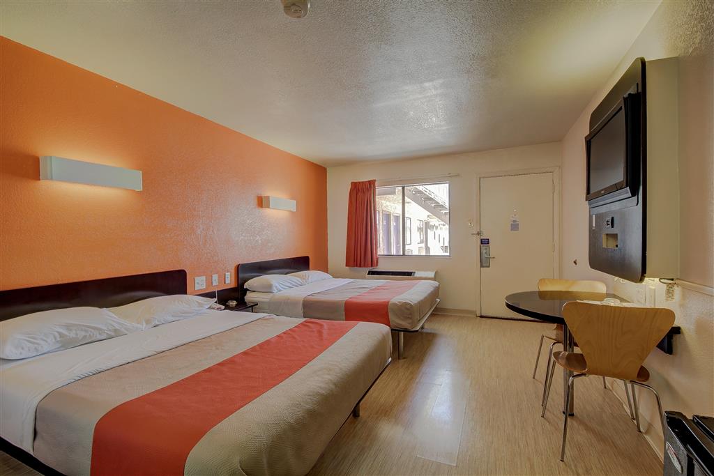 Motel 6 San Antonio TX Fort Sam Houston - photo 27
