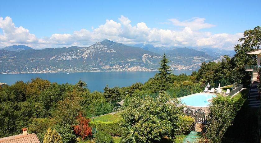 Hotel San Zeno in San Zeno Di Montagna, Italy