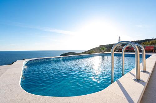Villa Maris — 4-Star Luxury Hotel in None, Montenegro