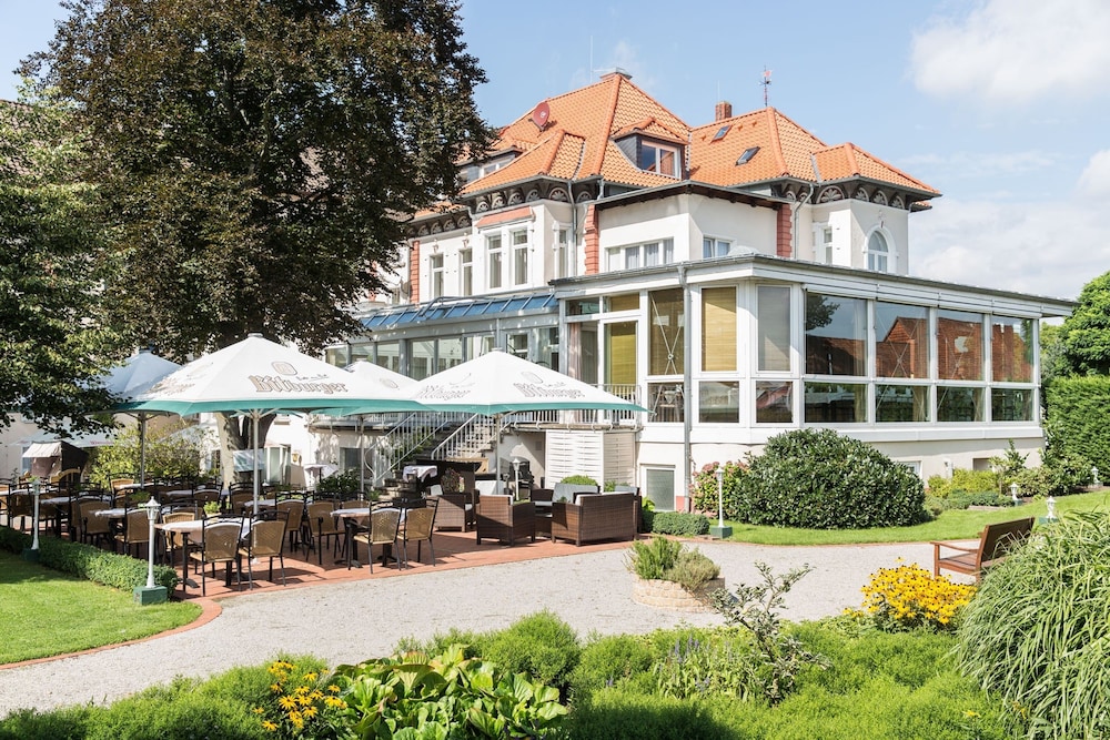 Parkhotel Bilm im Gluck am Stadtrand Hannovers in Sehnde, Germany