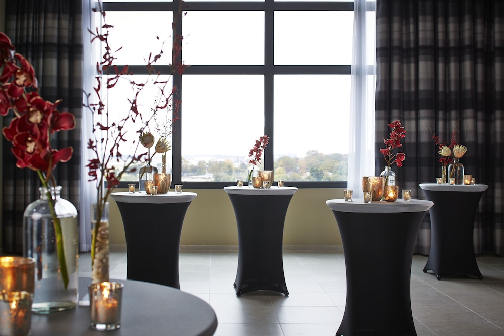 Kimpton Overland Hotel Atlanta Airport by IHG - photo 76