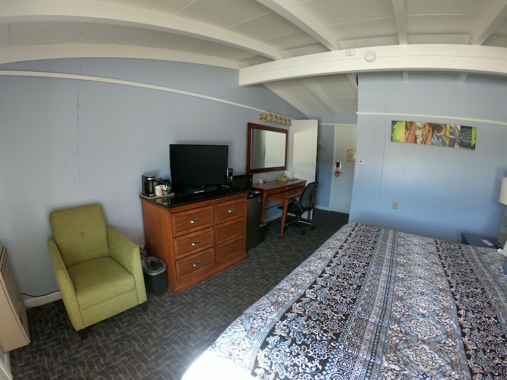 Copper Lantern Motor Lodge - photo 11