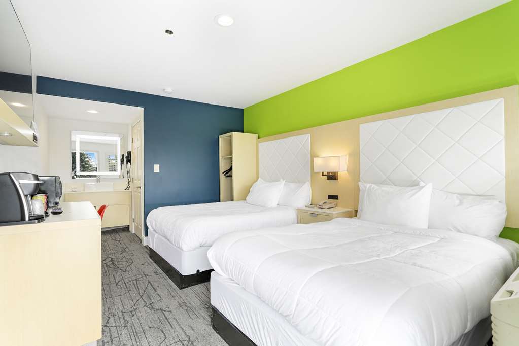 Signature Inn Berkeley - photo 12