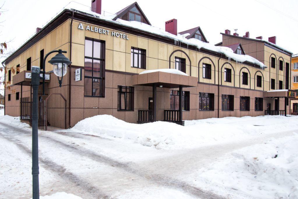 Albert in Kotlas, Russia