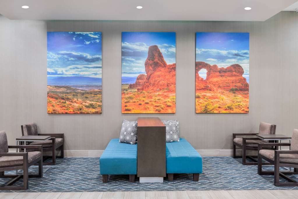 La Quinta Inn & Suites by Wyndham Kanab - photo 10