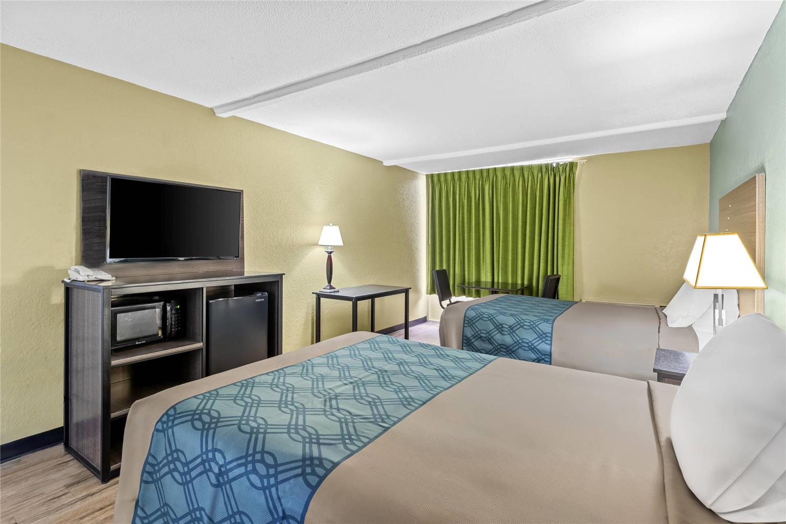 Rodeway Inn Stone Mountain - photo 24