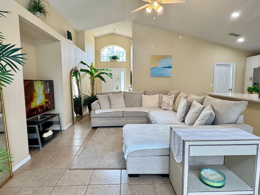 Lake Berkley Villas Swanky — 4-Star Luxury Hotel in Kissimmee, United States