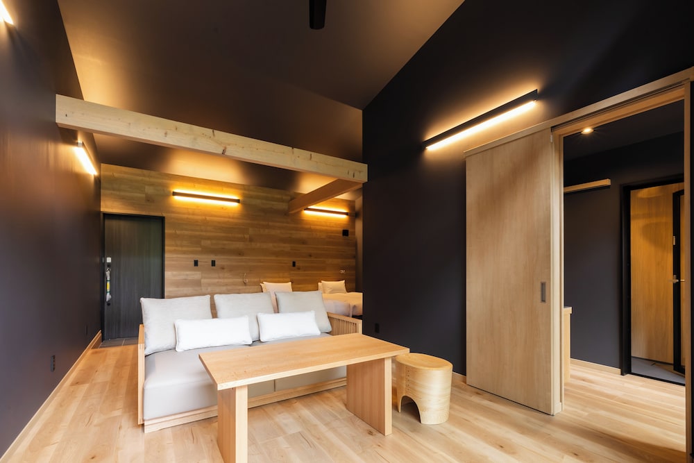 7C Villa & Winery — 4-Star Luxury Hotel in Fujikawaguchiko, Japan