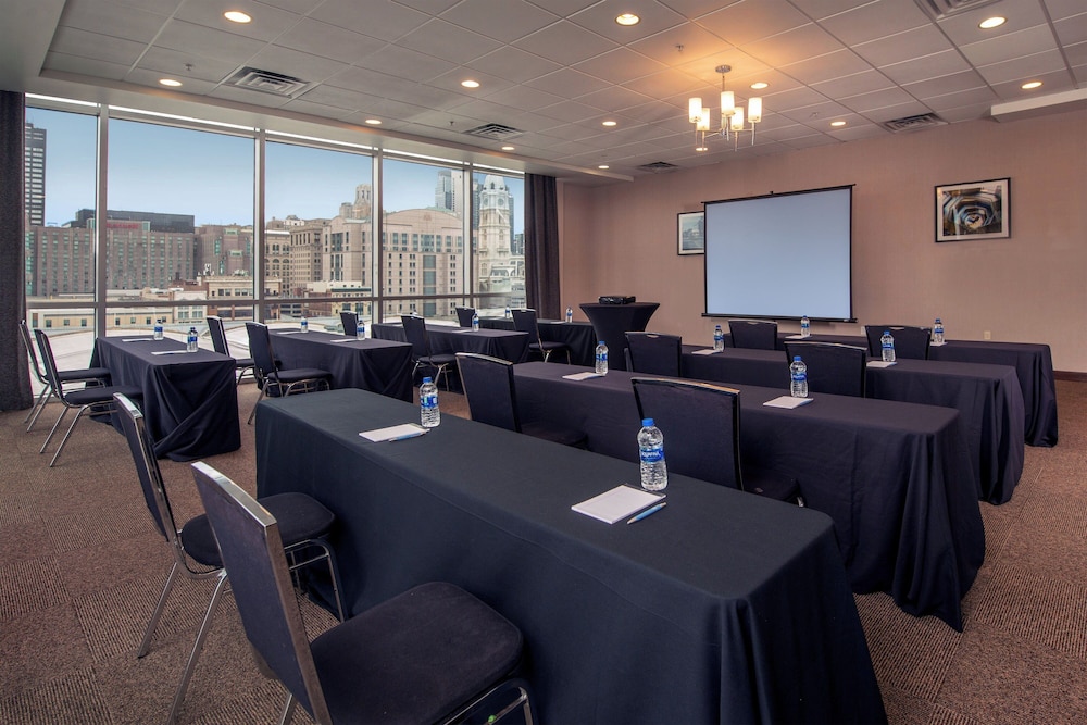 Four Points by Sheraton Philadelphia City Center - photo 36