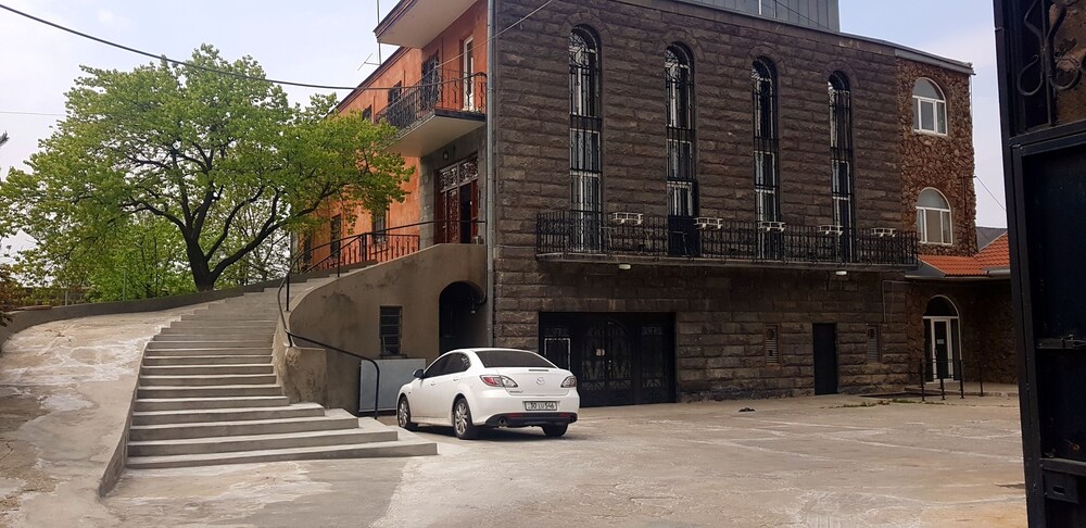 Bloor Hotel - carbon neutral hotel in Yerevan