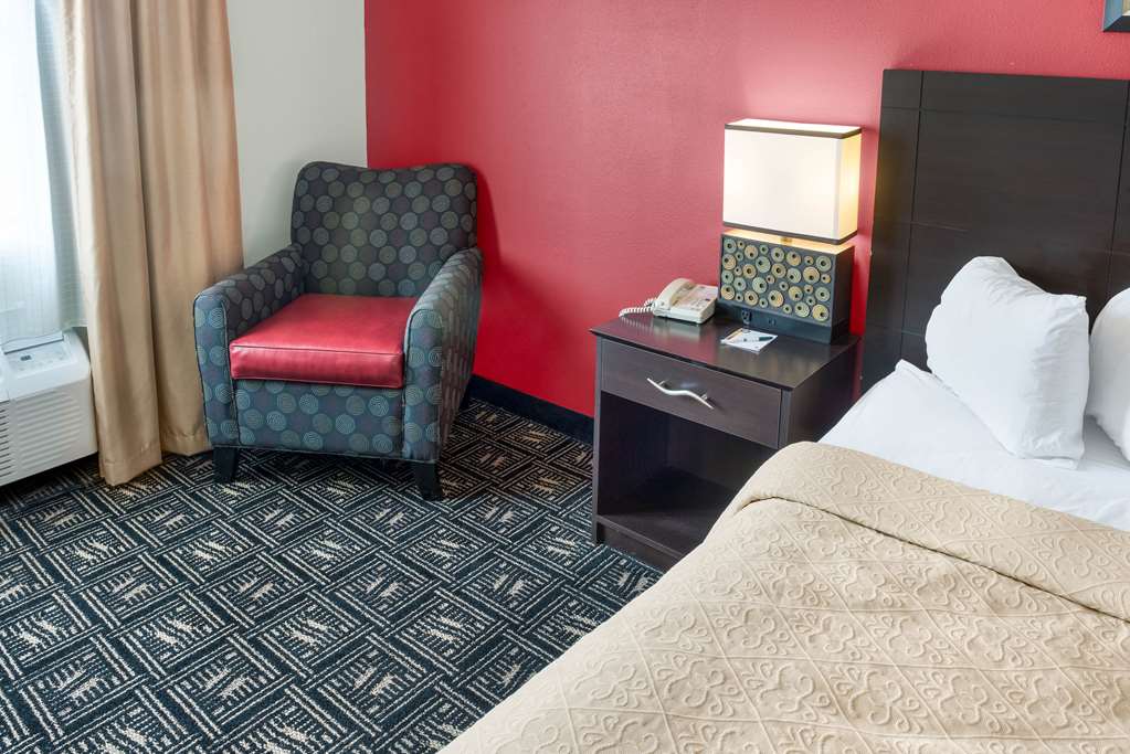 Quality Inn & Suites Mankato East - photo 13