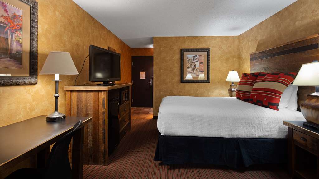 Best Western Plus Inn of Santa Fe - photo 3