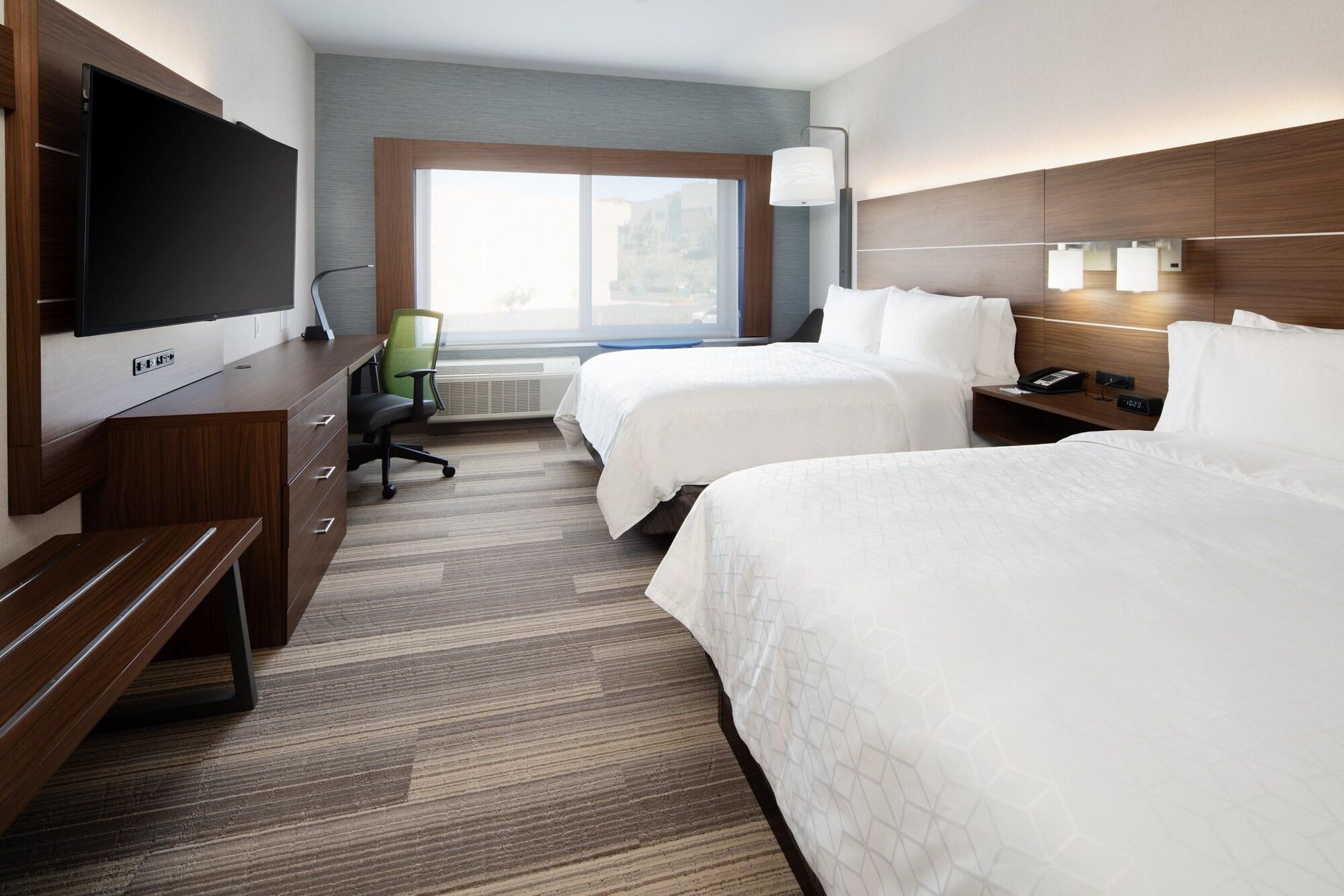 Holiday Inn Express And Suites Murrieta Temecula - photo 8