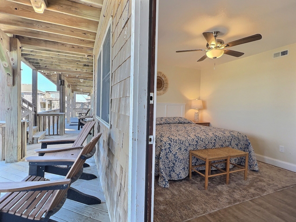 Lighthouse View Oceanfront Lodging - photo 21