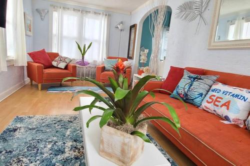 Lake Worth Beach Paradise Cove Cottage 2 1Bedroom — 4-Star Luxury Hotel in Lake Worth, United States