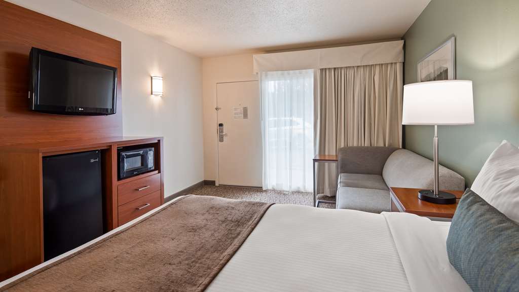 Best Western Buffalo Ridge Inn - photo 19