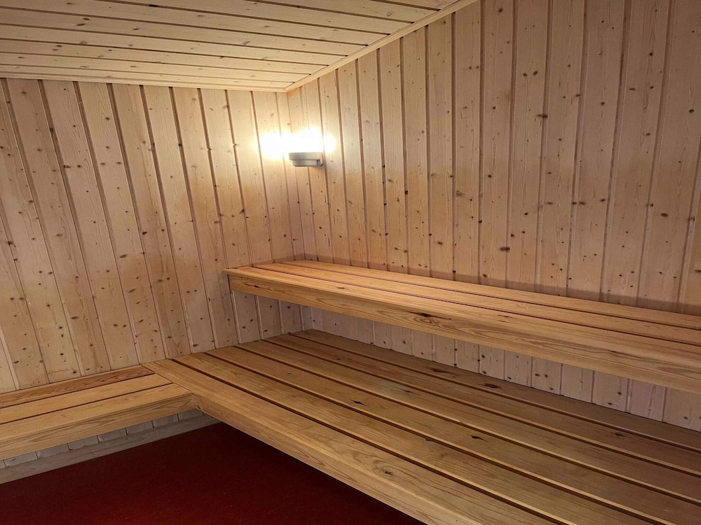 Lovely Summer House With Bornholm Atmosphere — Akirkeby — photo 2