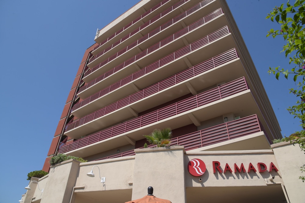 Ramada by Wyndham San Diego National City - photo 67