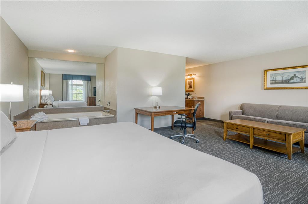 SureStay Plus Hotel by Best Western Elizabethtown Hershey - photo 36