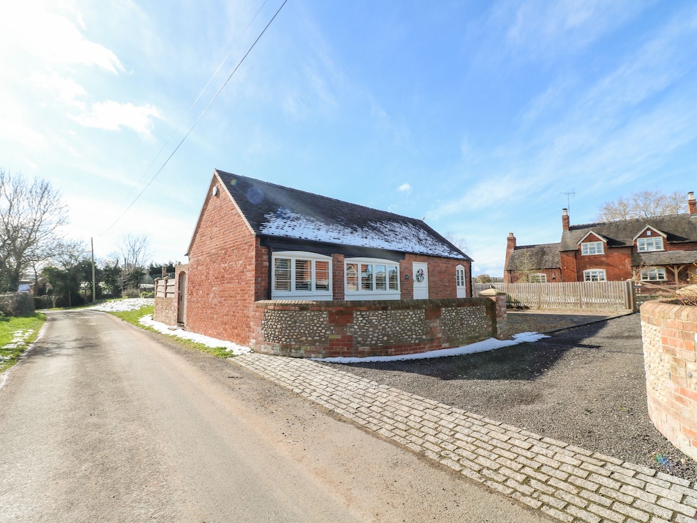 Little Gem — carbon neutral stay, Uttoxeter