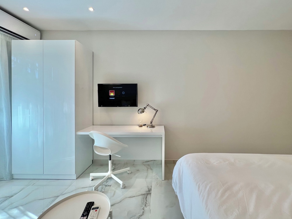 Kono Studios & Suites — 4-Star Luxury Hotel in Thessaloniki, Greece