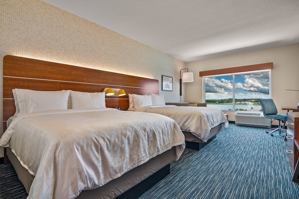 Holiday Inn Express & Suites Orlando Lake Buena Vista by IHG - photo 6