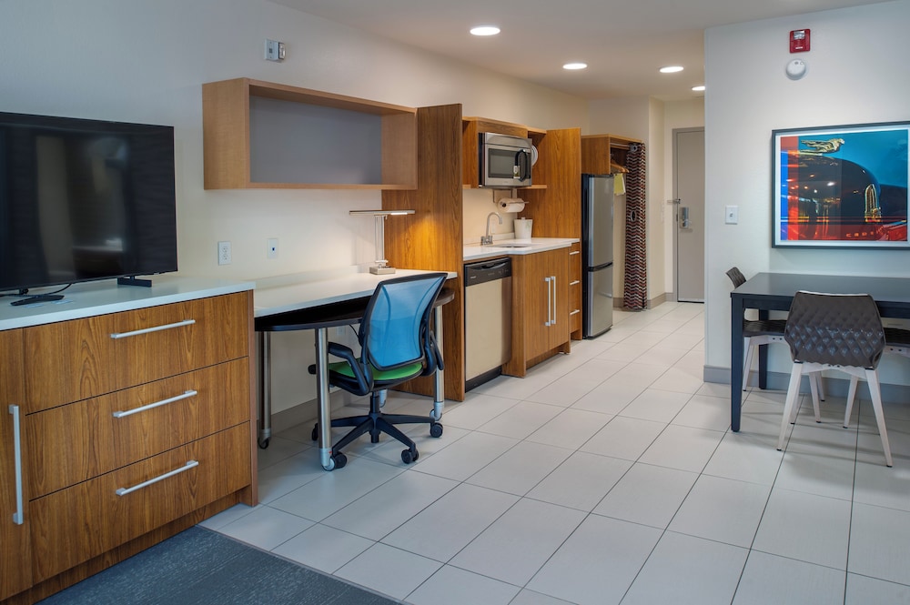 Home2 Suites by Hilton St. Louis Forest Park - photo 27
