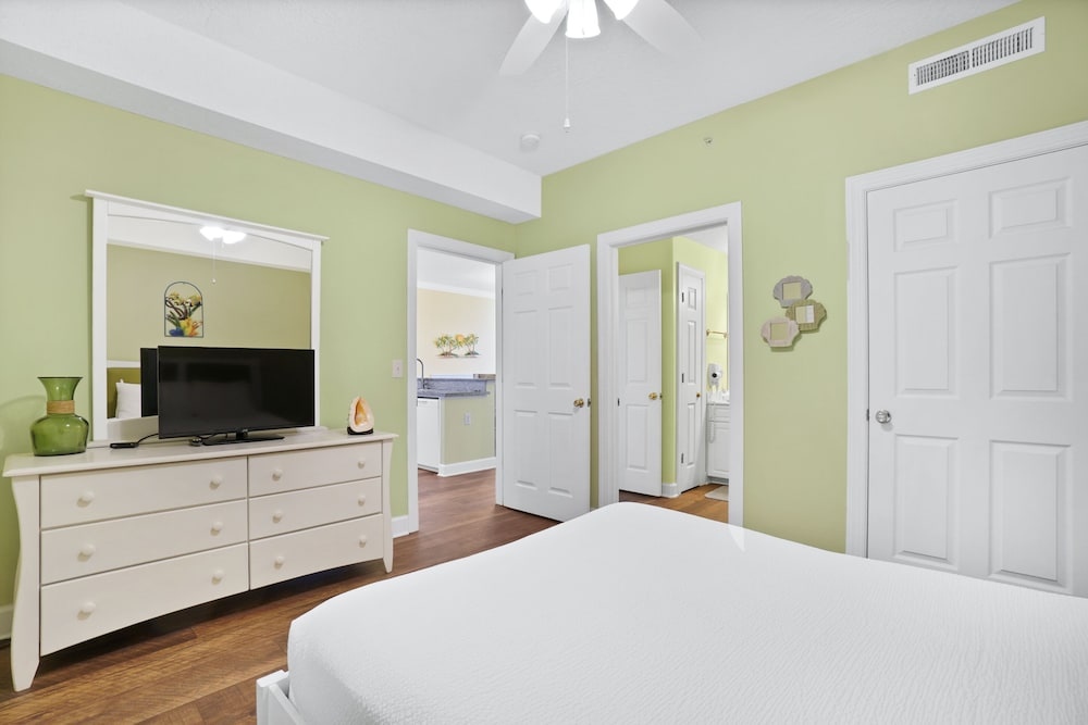 Emerald Isle Beach Resort by Panhandle Getaways - photo 6