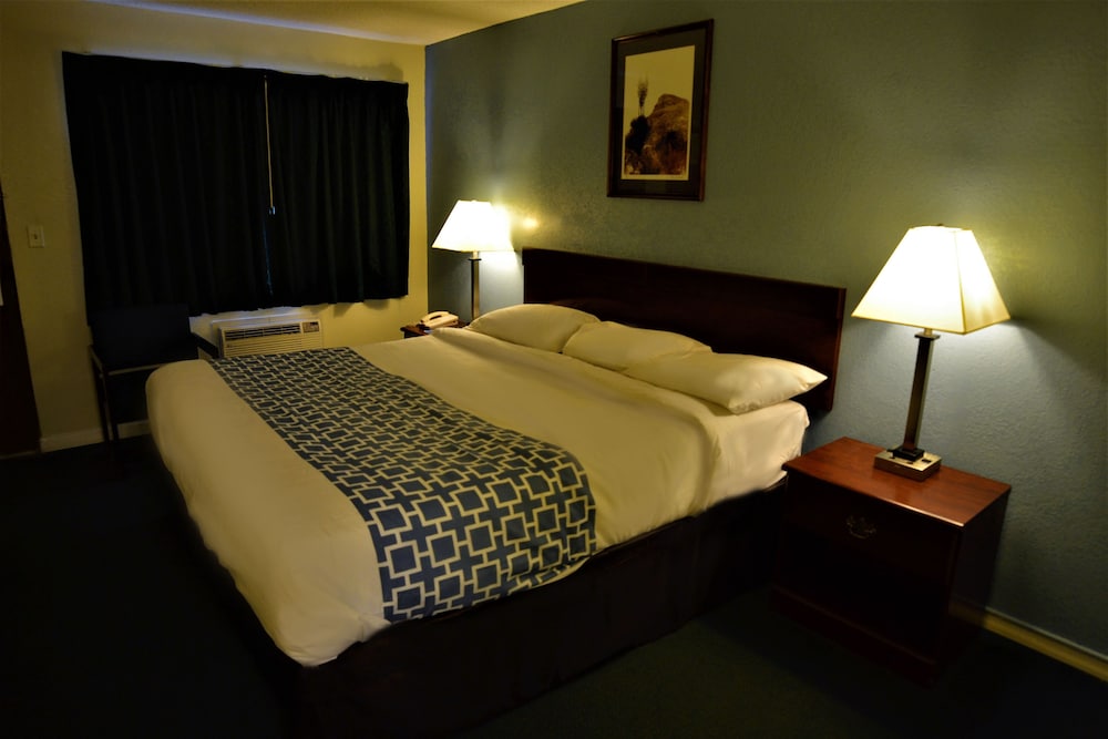 Rodeway Inn Rawlins - photo 31