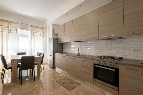 Jmartins Vatican 2 — 4-Star Luxury Hotel in Rome, Italy