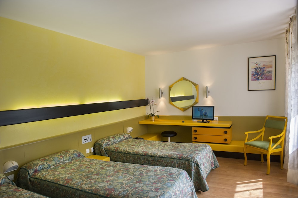 Hôtel Urbain V — Mende — photo 5
