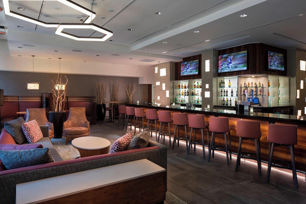 Courtyard by Marriott New Orleans Near the French Quarter - photo 23