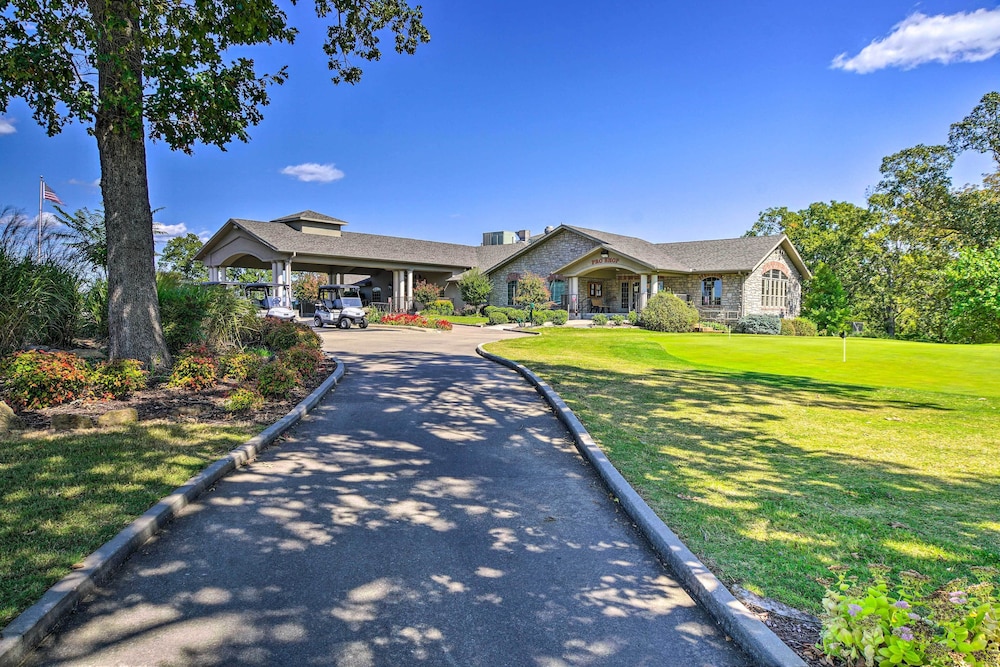 Inviting Branson Condo w Resort Amenities - photo 31