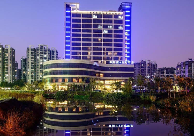 Yuanzheng Qizhen Hotel — 4-Star Luxury Hotel in Hangzhou, People's Republic of China