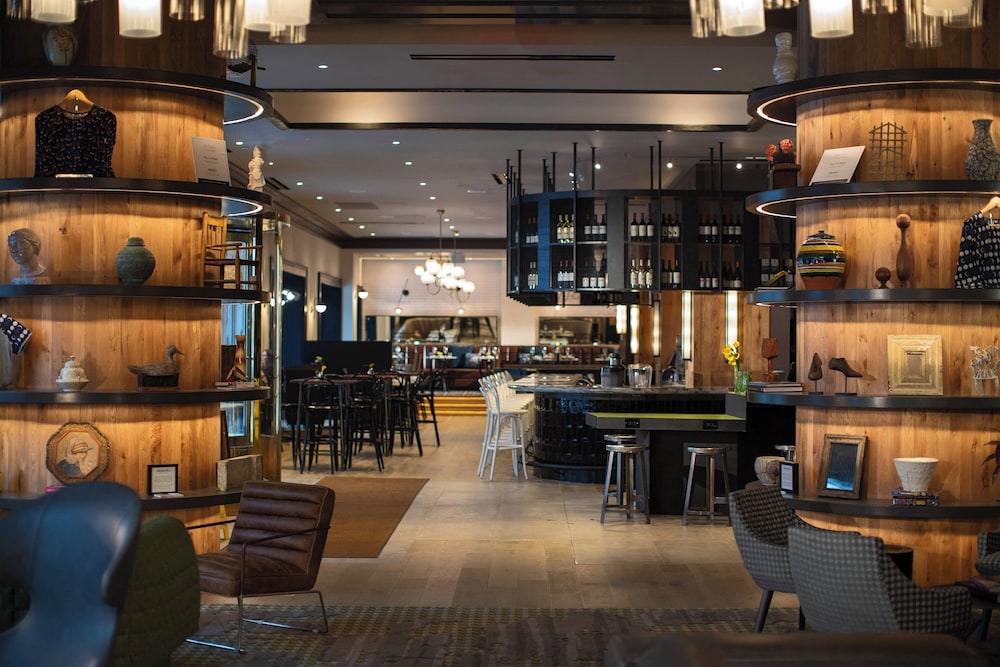 Renaissance Philadelphia Downtown Hotel - photo 3