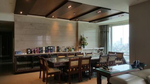Watermark Chaophraya River Condo — 5-Star Luxury Hotel in Bangkok, Thailand