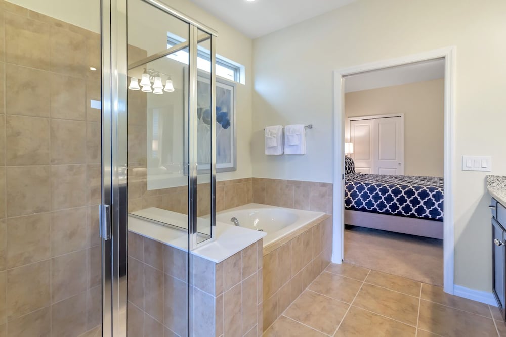Solterra Resort 7BD Brand New Pool Home #7st565 - photo 19