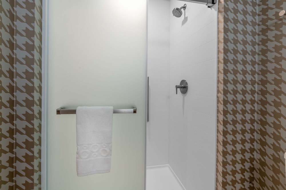 Home2 Suites by Hilton Pocatello ID - photo 25