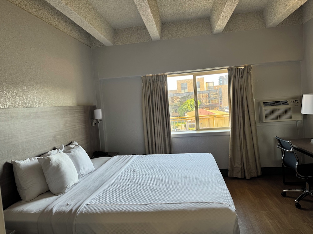 Inn at the Highlands Denver Downtown - photo 10