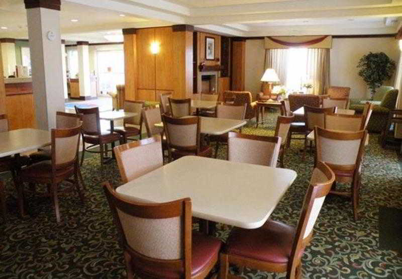 Fairfield Inn and Suites by Marriott Indianapolis East - photo 9
