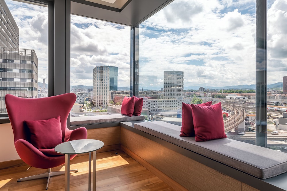 Sheraton Zurich Hotel — 4-Star Luxury Hotel in Zurich, Switzerland