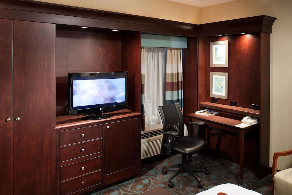 Hampton Inn Pittsburgh University Medical Center - photo 6