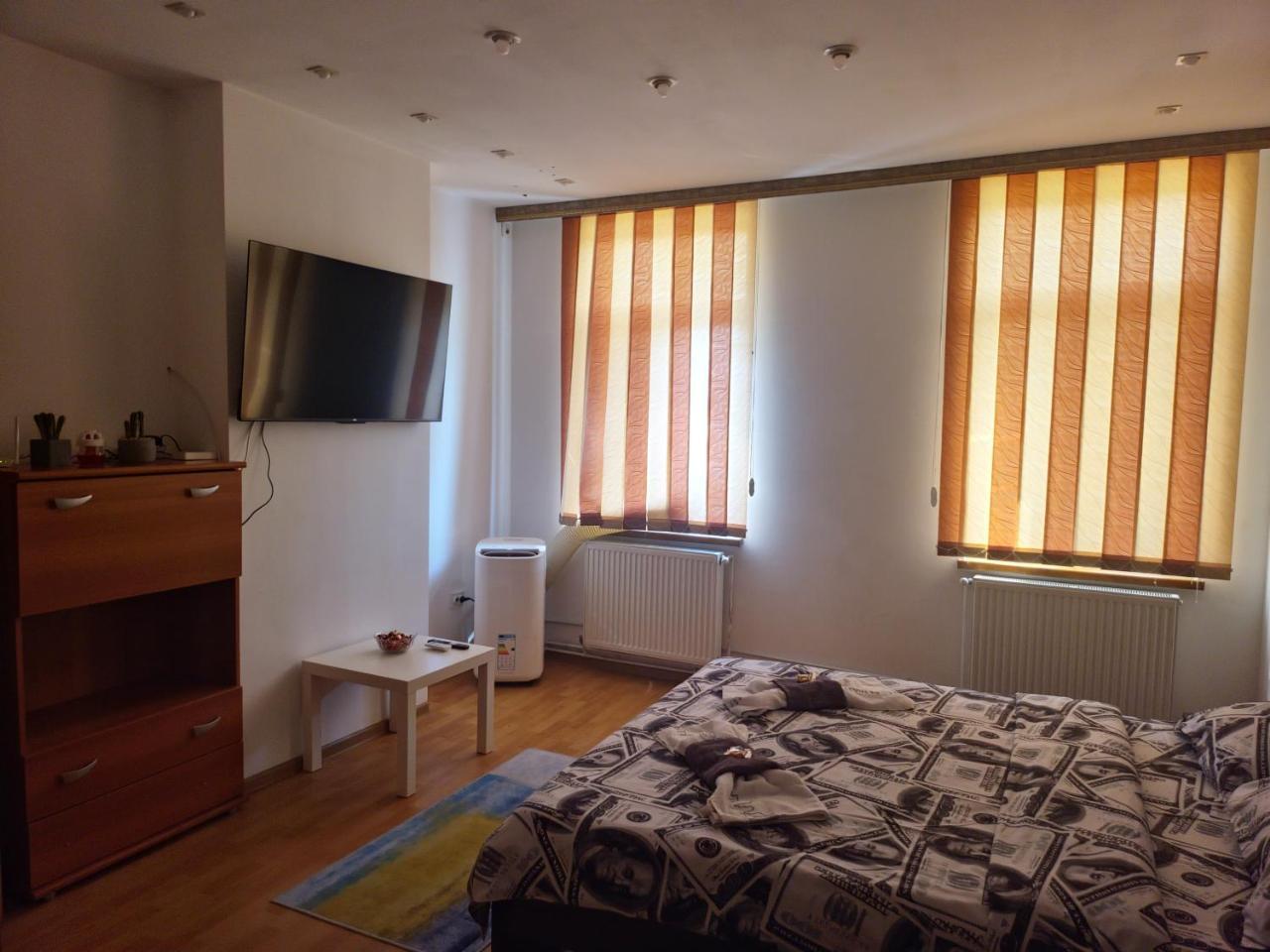 ApartHotel Yanis — Bucharest — photo 4