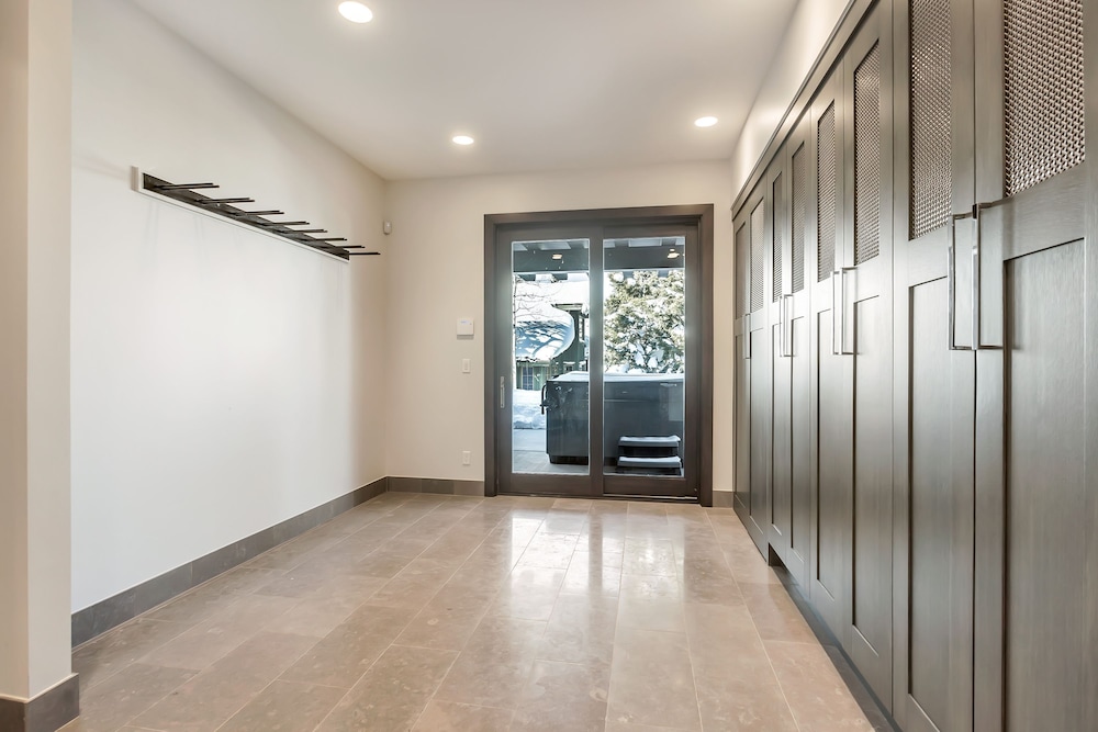 Stein Eriksen Residences - photo 14