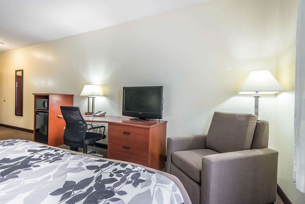 Sleep Inn & Suites University Shands - photo 17
