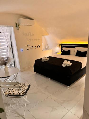 House Luxury Toto — 4-Star Luxury Hotel in Naples, Italy