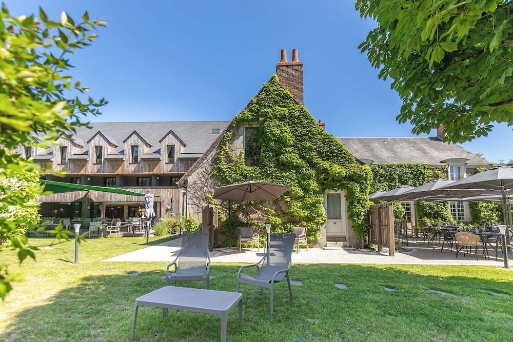 Auberge de la Caillère — 4-Star Luxury Hotel in Cande-Sur-Beuvron, France